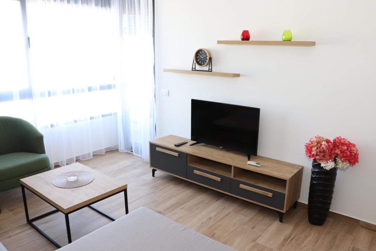 Eagles Apartments & Suites أولتْسي المظهر الخارجي الصورة