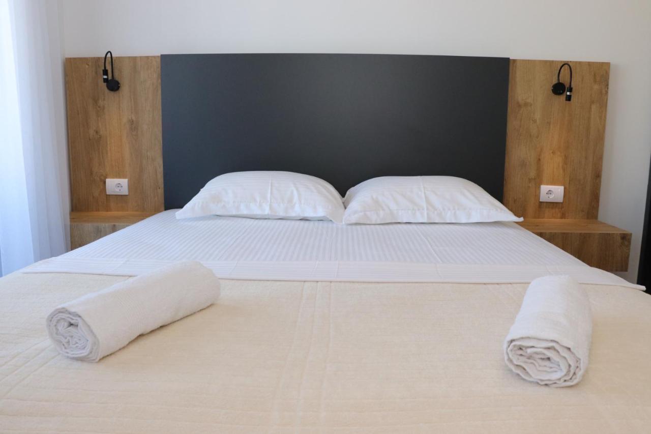 Eagles Apartments & Suites أولتْسي المظهر الخارجي الصورة